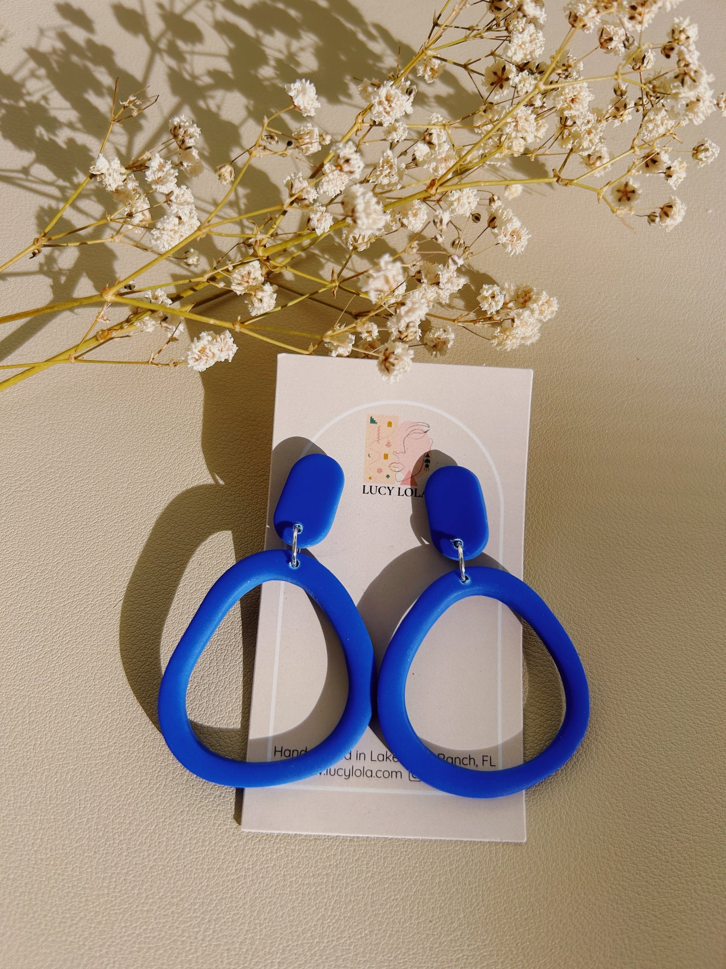 Abstract Hoops - medium - Ultramarine Blue