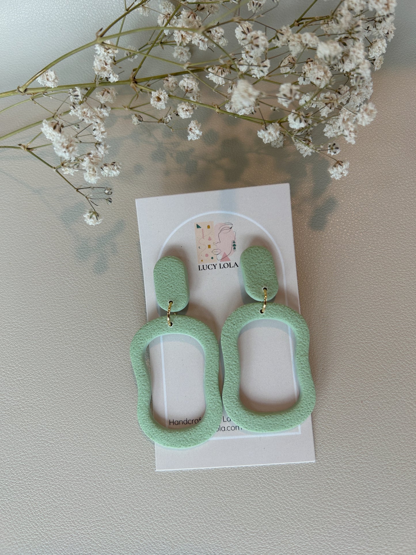 Wonky Hoops Oval - Seafoam - LucyLola