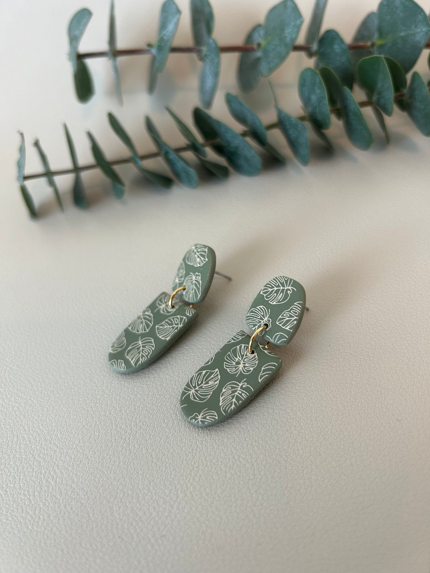The Livi - Monstera Print - Off White on Sage Green - LucyLola
