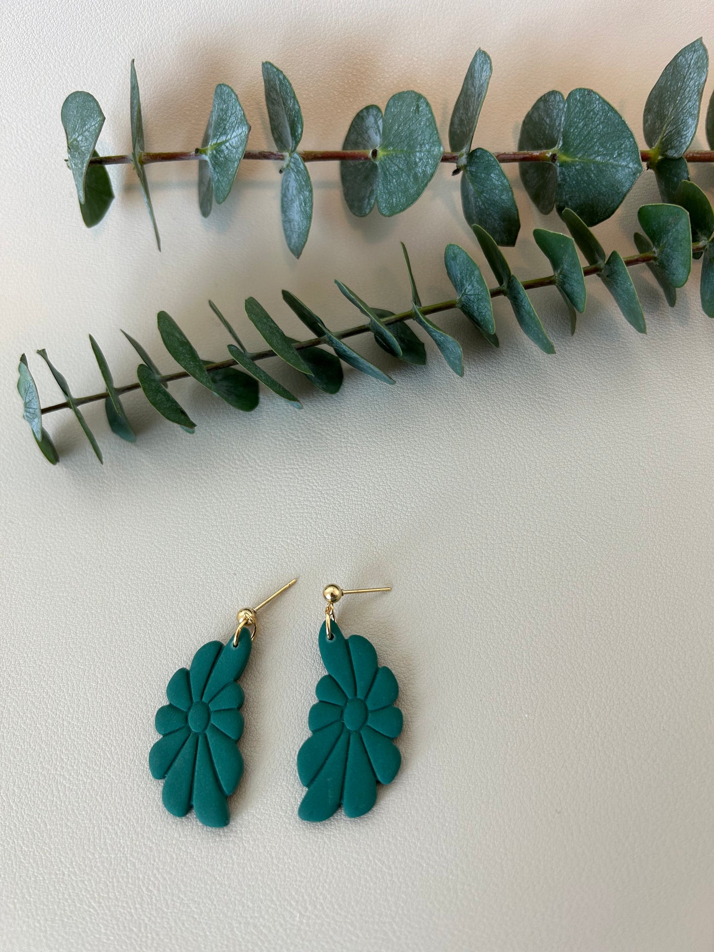Retro Daisies - Forrest Green - LucyLola