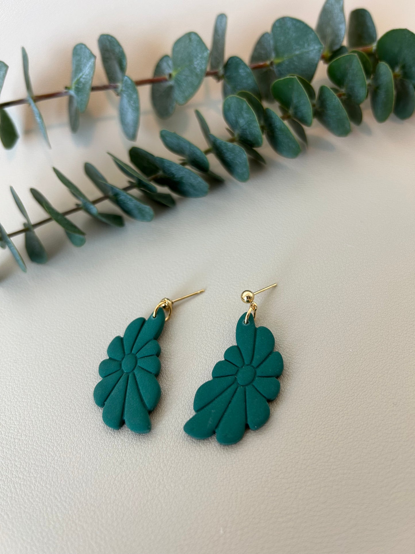 Retro Daisies - Forrest Green - LucyLola
