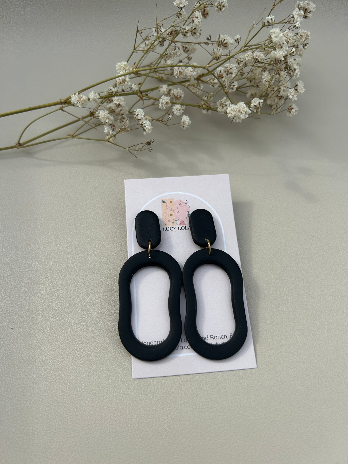 Abstract Hoops Oval - Small - Black