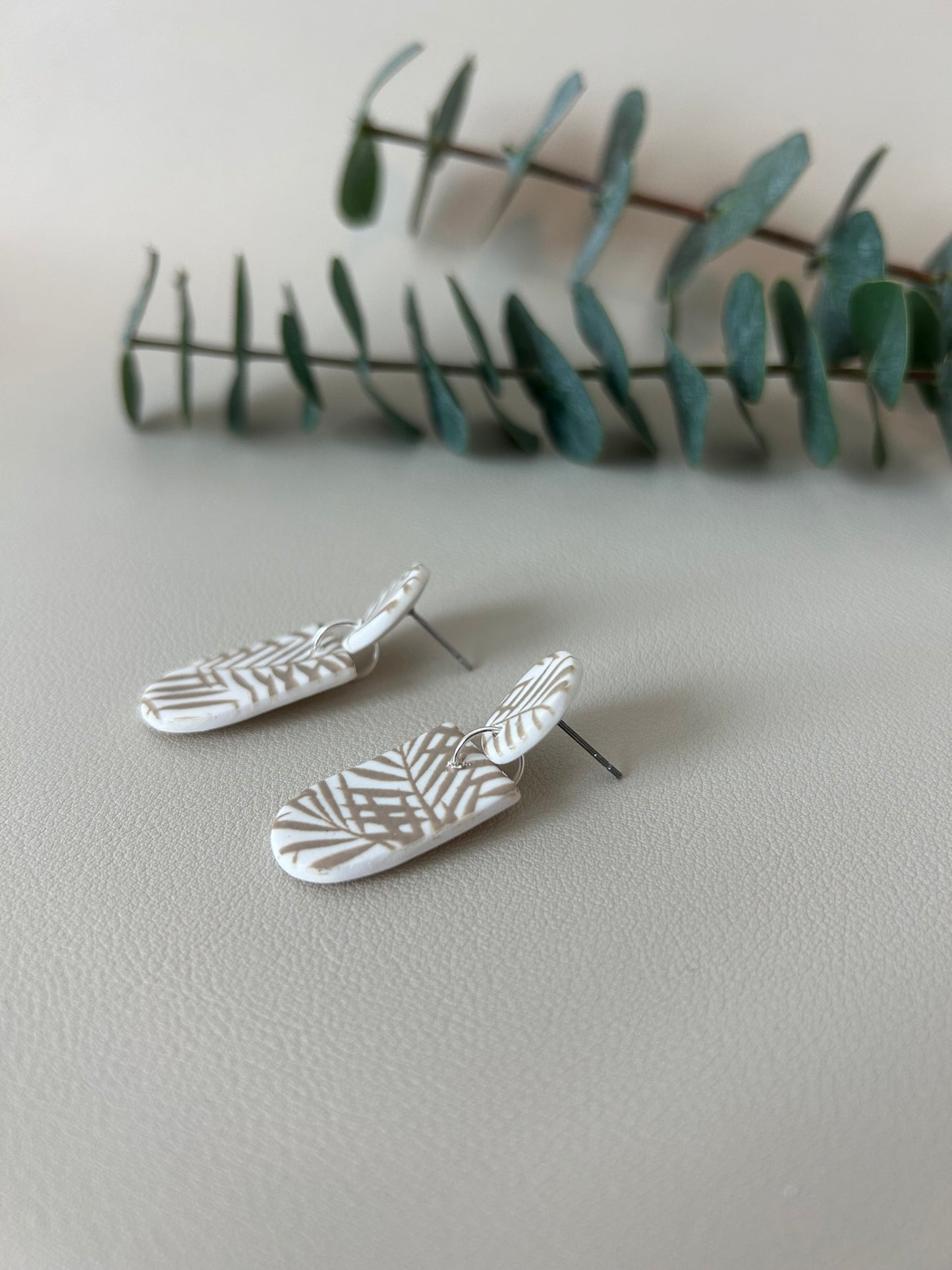 The Livi - Palm Leaf Print - Ecru on White - LucyLola 