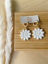 Load image into Gallery viewer, Smiley Flowers Huggies - White - LucyLola 

