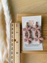Load image into Gallery viewer, Funky Daisy Dangles - Mauve - LucyLola 
