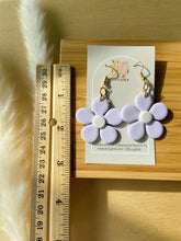 Load image into Gallery viewer, Flower Dangles - Lilac/White - LucyLola 
