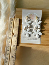 Load image into Gallery viewer, Funky Daisy Dangles - White - LucyLola 
