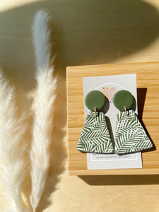 Palm Leaf Dangles - Olive/White - LucyLola 